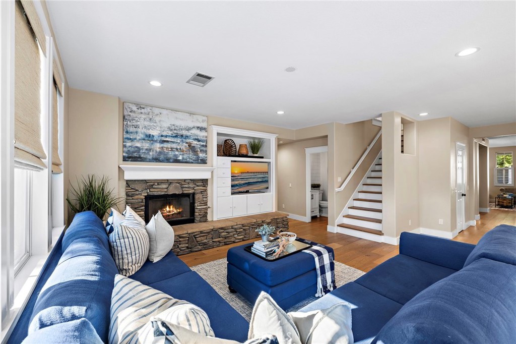 Familyroom - 29 Bushwood, Ladera Ranch CA 92694 - photo 9