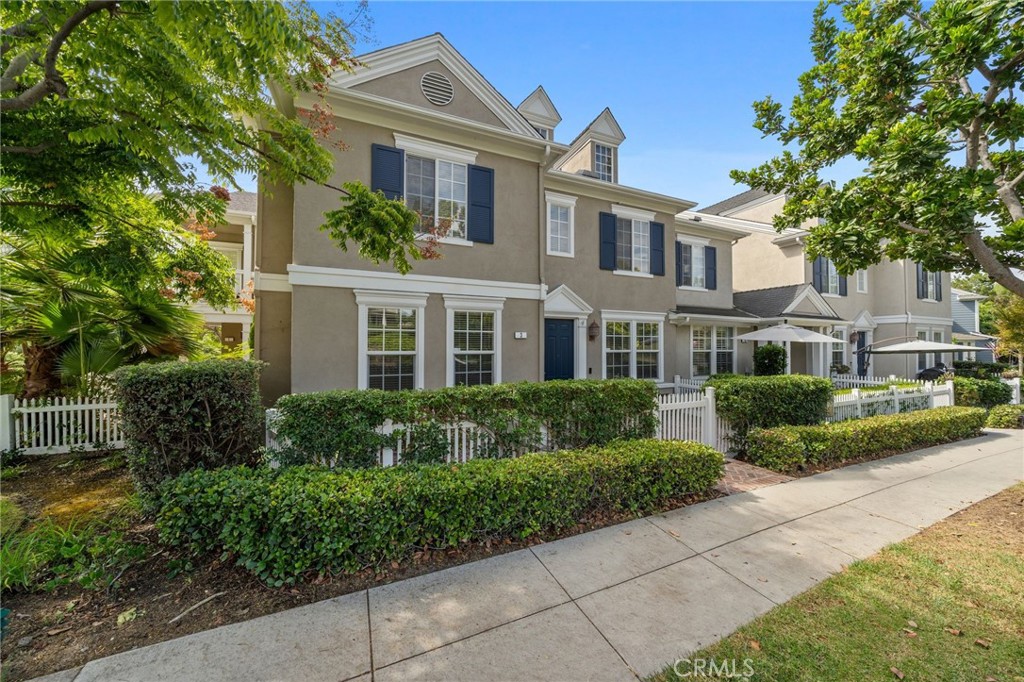 3 Wildflower, Ladera Ranch CA 92694 - photo 1