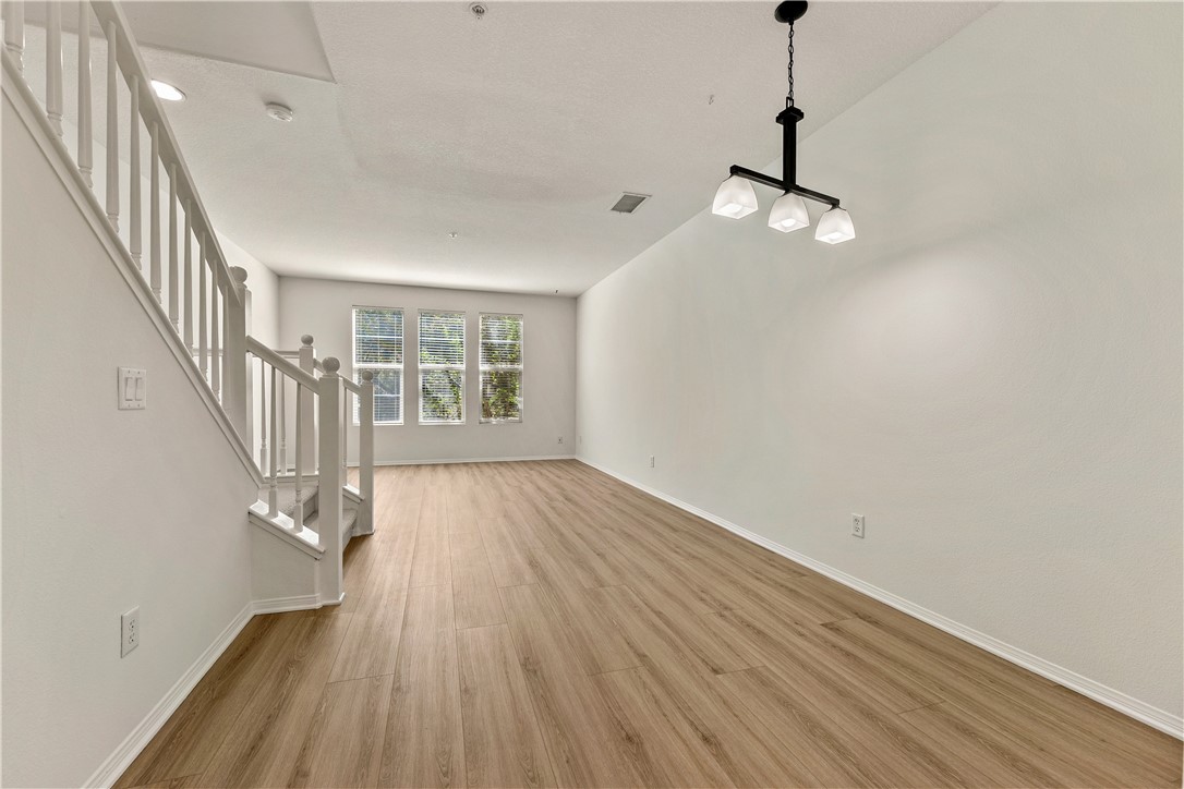 Spacious dining area - unaltered - 30 Marcilla, Ladera Ranch CA 92694 - photo 8