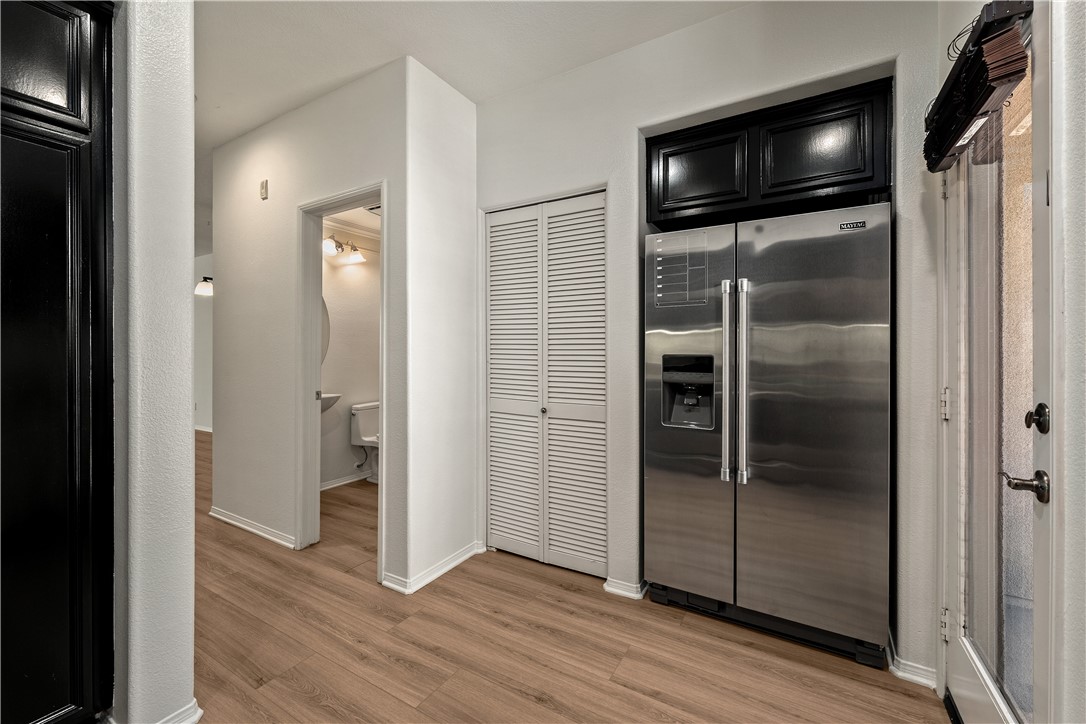 Kitchen - includes refrigerator and washer & dryer - 30 Marcilla, Ladera Ranch CA 92694 - photo 11