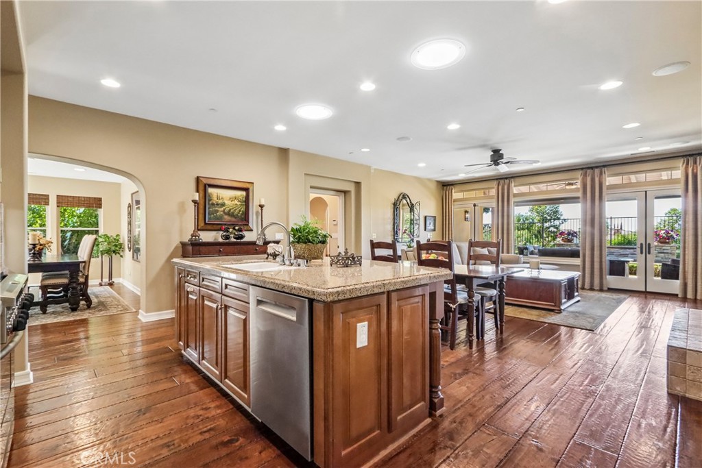 31 Portalon Court, Ladera Ranch CA 92694 - photo 6