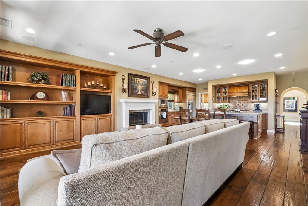 31 Portalon Court, Ladera Ranch CA 92694 - photo 7