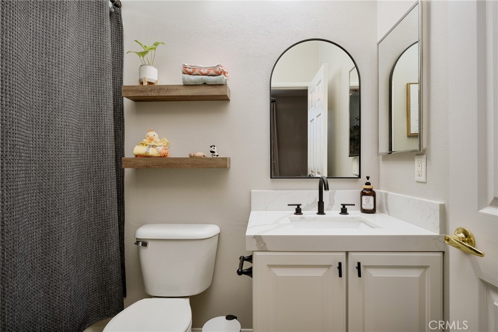 35 Rinehart, Ladera Ranch CA 92694 - photo 19