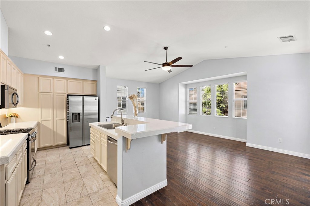 Kitchen & Great Rooms - 35 St Mays Rd, Ladera Ranch CA 92694 - photo 2