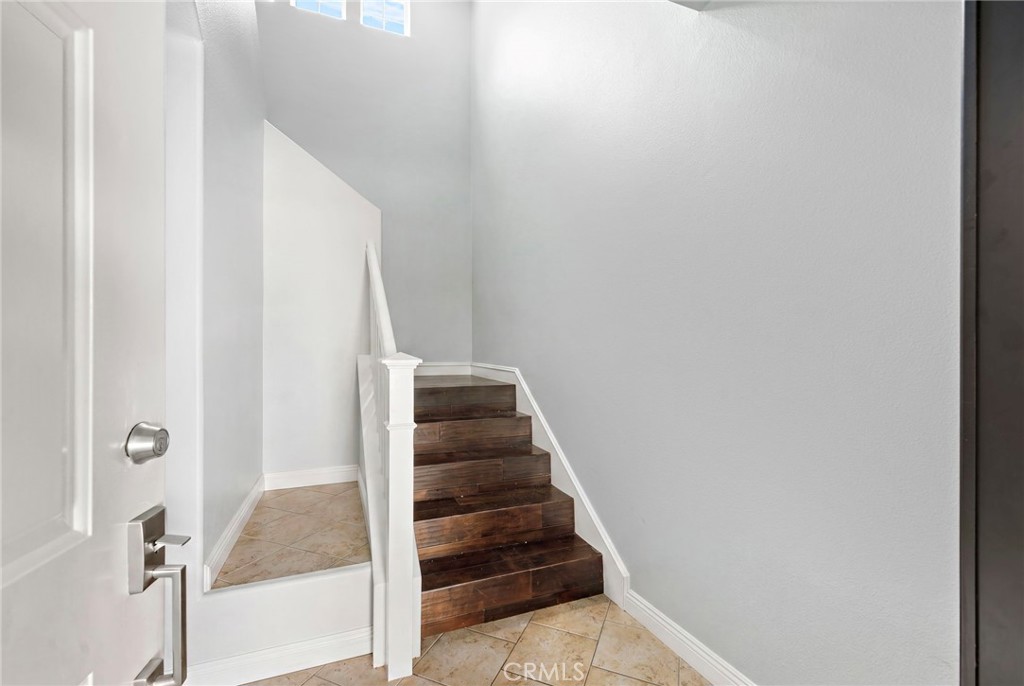 1st Floor Entry - 35 St Mays Rd, Ladera Ranch CA 92694 - photo 13