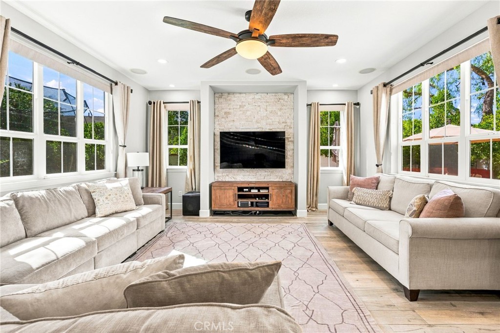4 Loden Pass, Ladera Ranch CA 92694 - photo 23
