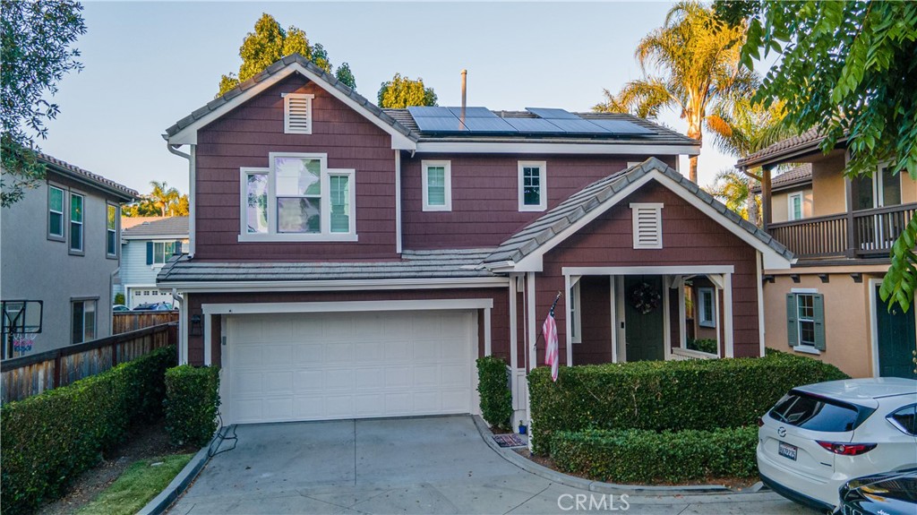Front of home facing culdesac - 4 Potters Bend, Ladera Ranch CA 92694 - photo 1