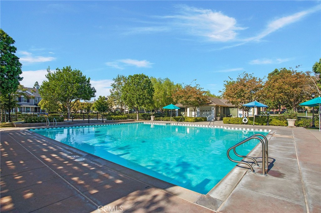 Local plunge pool - 4 Toribeth Street 8, Ladera Ranch CA 92694 - photo 20