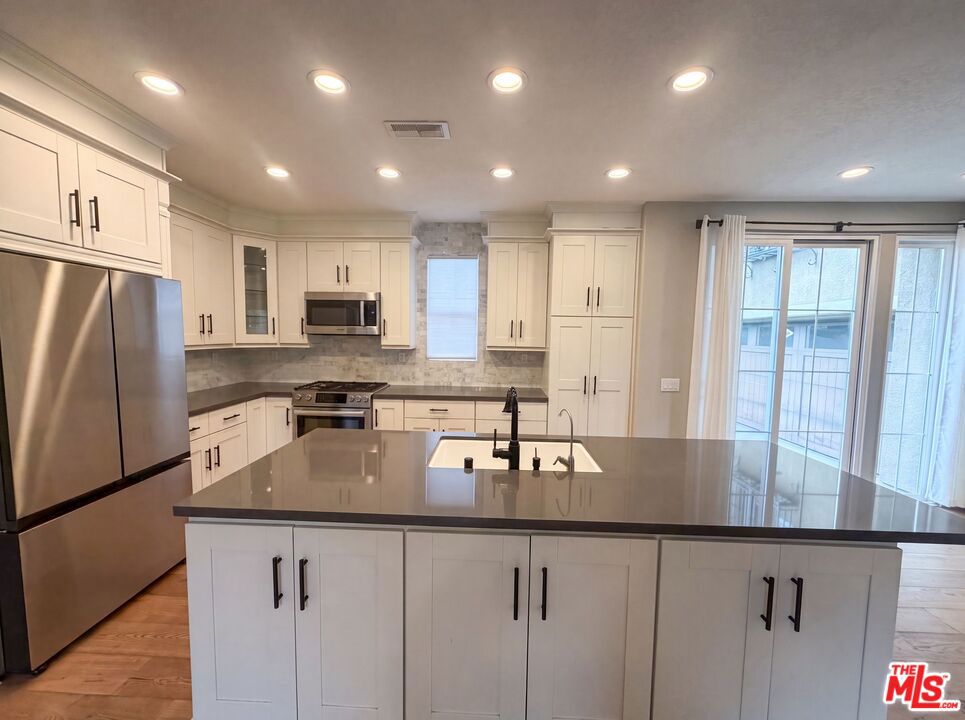 48 Laurelhurst Drive, Ladera Ranch CA 92694 - photo 8