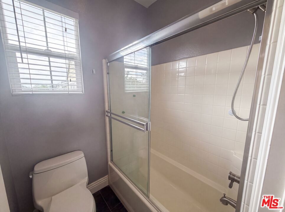 48 Laurelhurst Drive, Ladera Ranch CA 92694 - photo 18