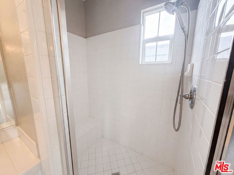 48 Laurelhurst Drive, Ladera Ranch CA 92694 - photo 19
