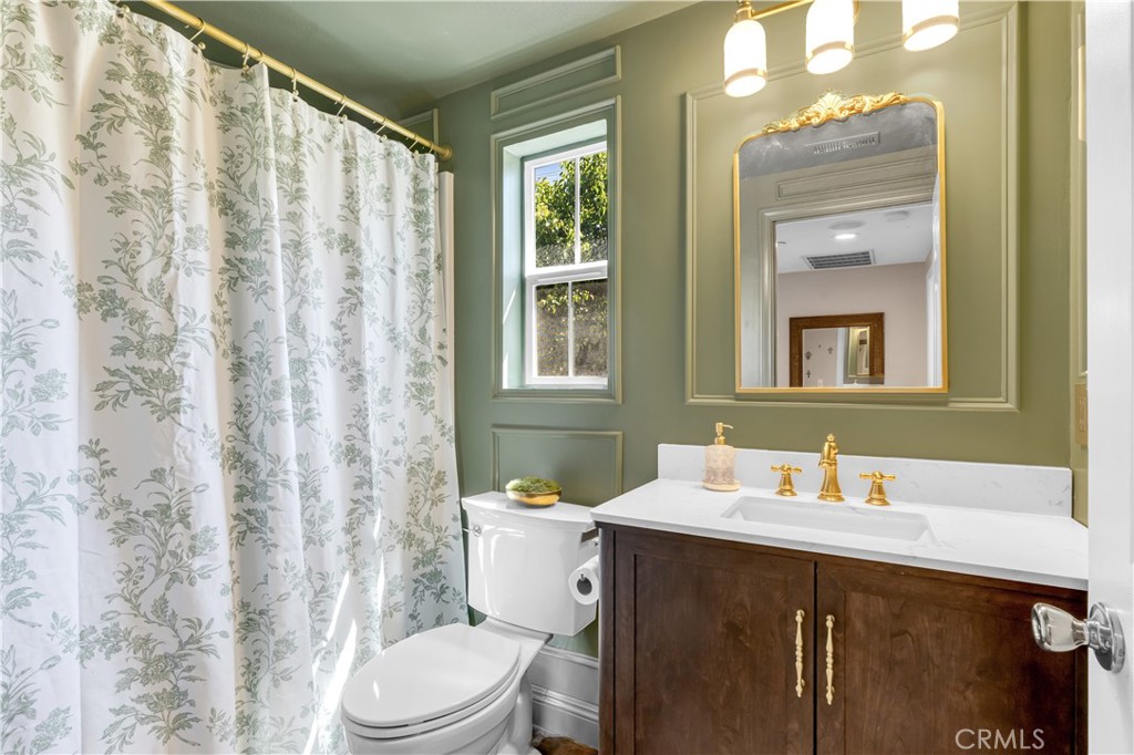 Secondary Bathroom remodeled, features panel moulding - 5 Surrey Farm, Ladera Ranch CA 92694 - photo 4