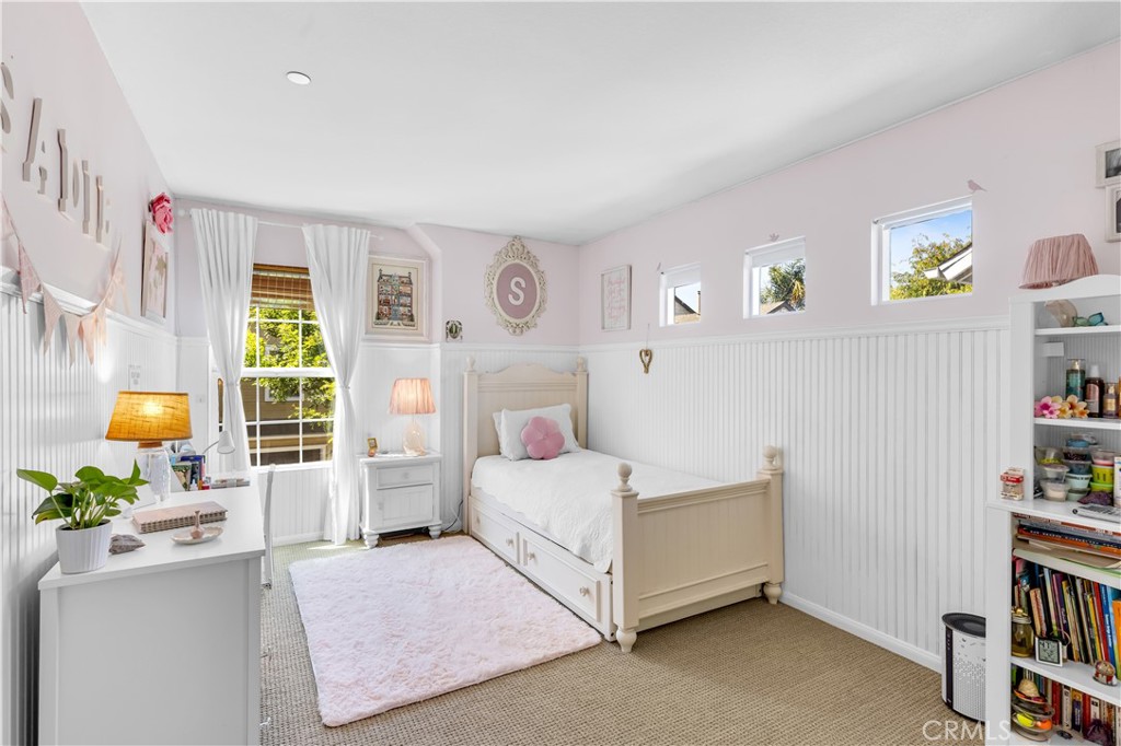 Second bedroom features beadboard panel moulding - 5 Surrey Farm, Ladera Ranch CA 92694 - photo 31