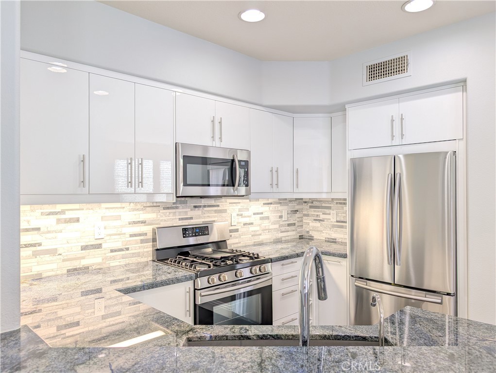 52 Marcilla, Ladera Ranch CA 92694 - photo 2