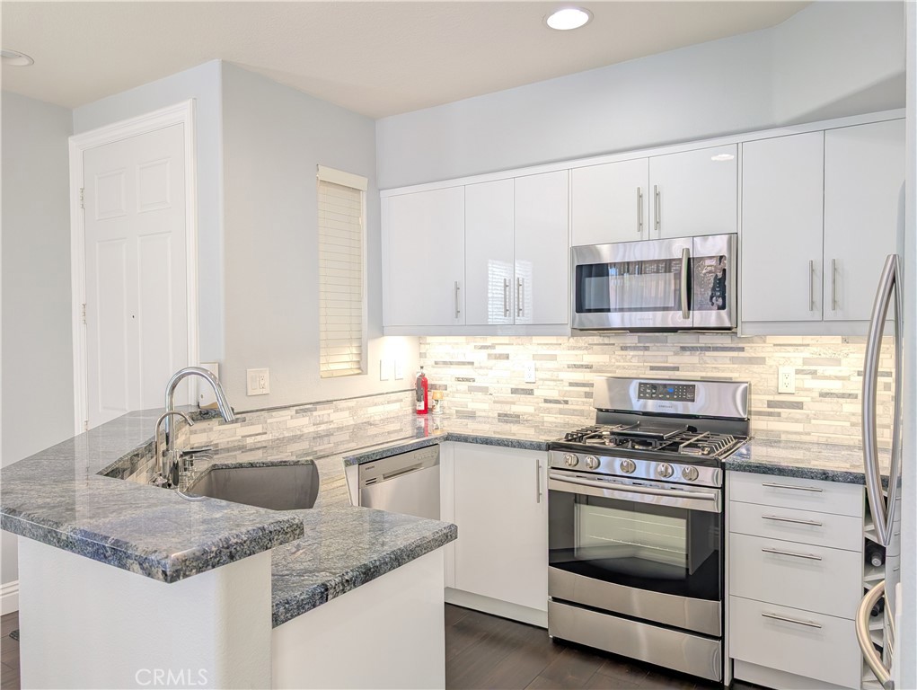 52 Marcilla, Ladera Ranch CA 92694 - photo 6