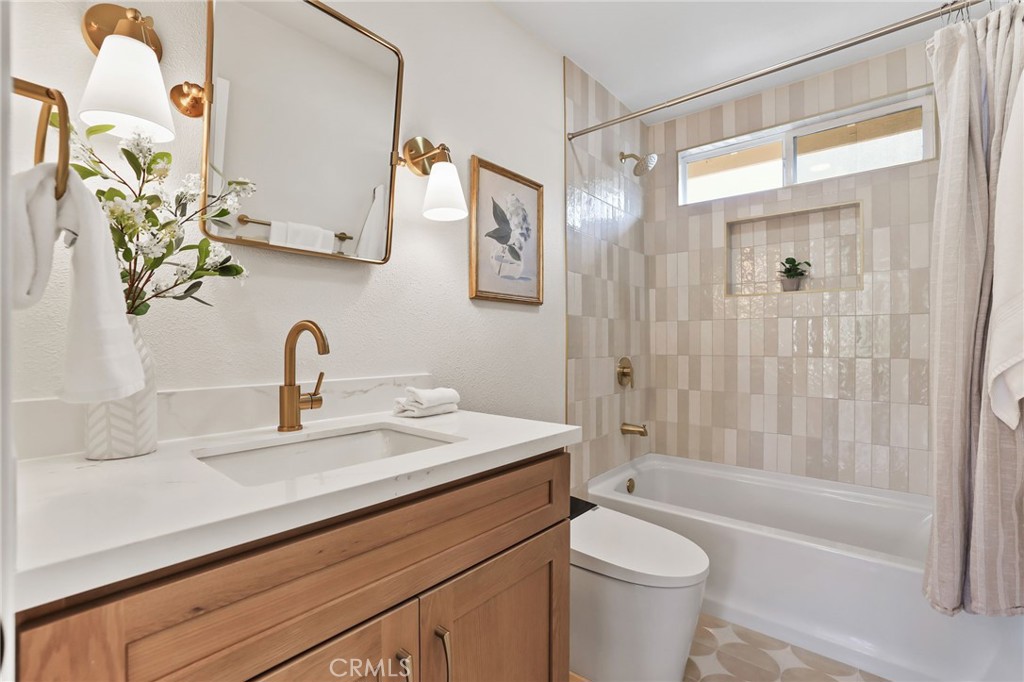 58 Potters Bnd, Ladera Ranch CA 92694 - photo 18
