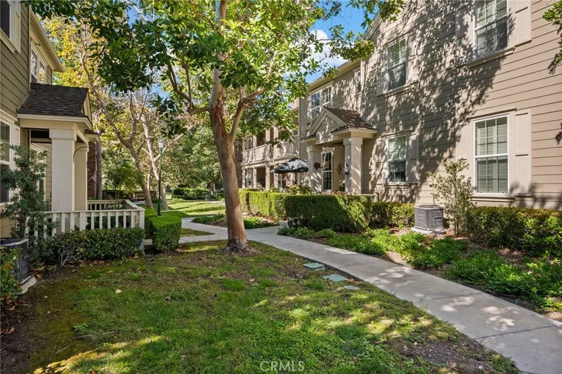 6 Lynde Street, Ladera Ranch, CA 92694