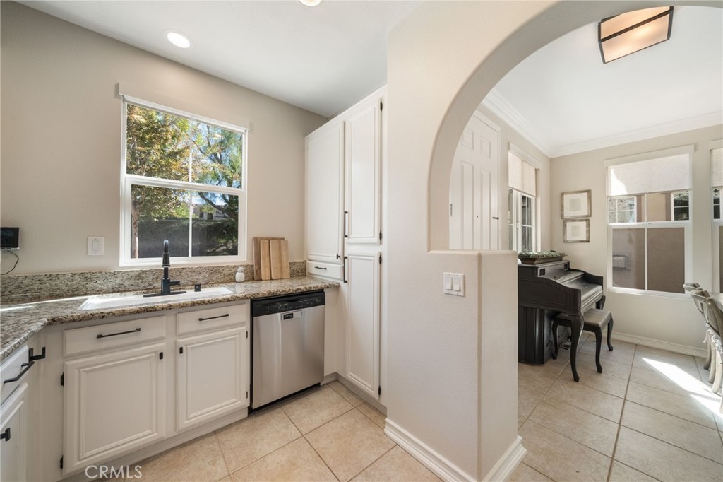 66 Amy Way, Ladera Ranch CA 92694 - photo 22