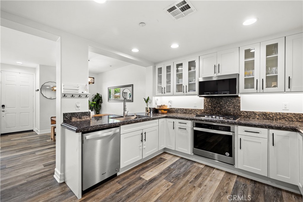 71 Orange Blossom, Ladera Ranch CA 92694 - photo 9