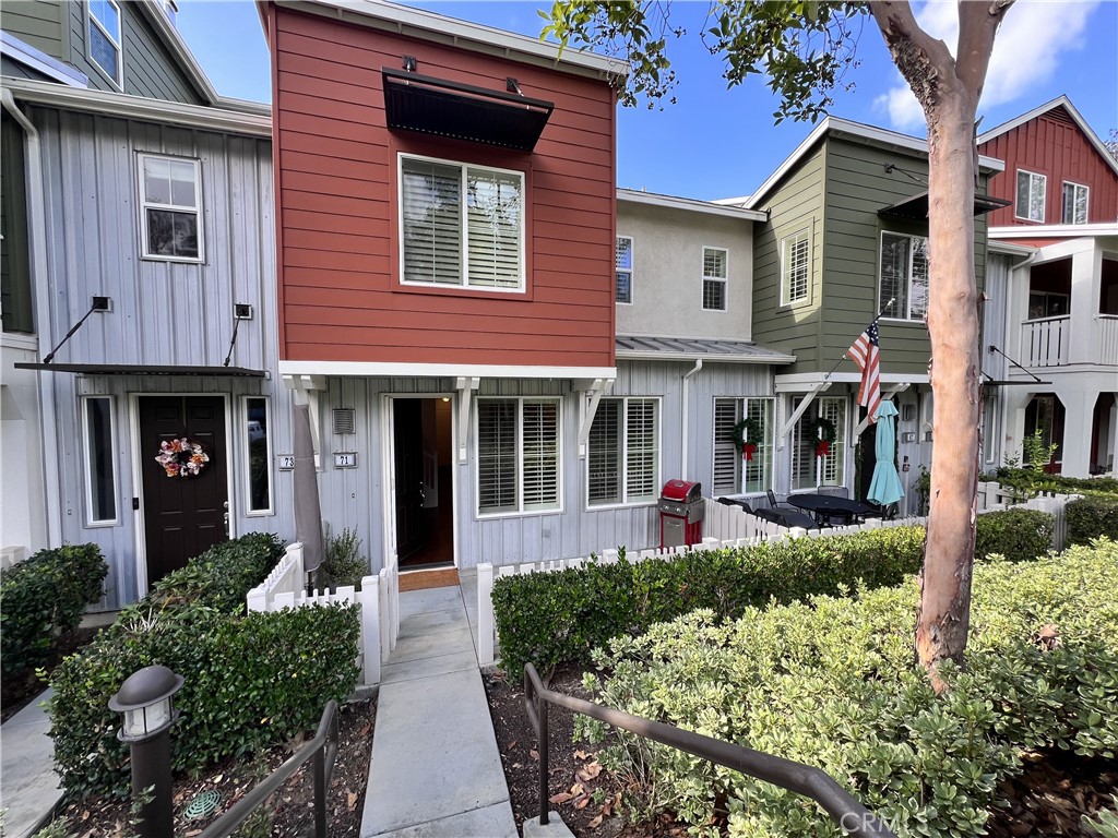 71 Platinum Circle, Ladera Ranch CA 92694 - photo 1