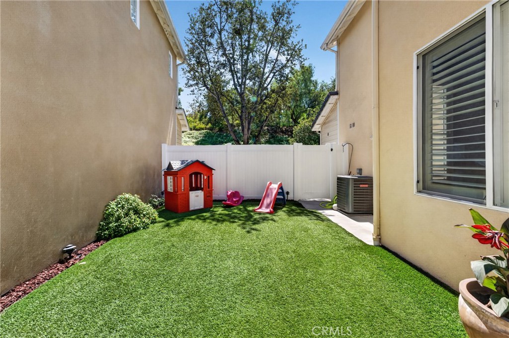 95 Livingston Pl, Ladera Ranch CA 92694 - photo 31