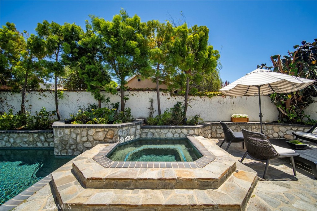 1 1/2 Vista Del Sol, Laguna Beach CA 92651 - photo 8