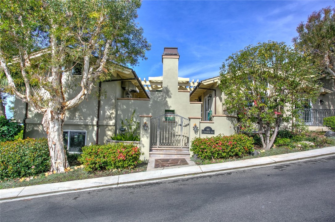 1 N Stonington Road, Laguna Beach CA 92651 - photo 1