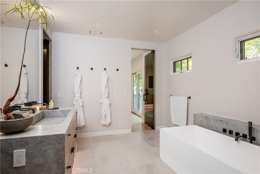 1 Stickley Drive, Laguna Beach CA 92651 - photo 17