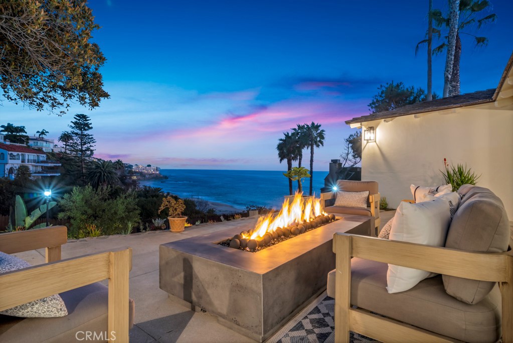 10 Camel Point, Laguna Beach CA 92651 - photo 1
