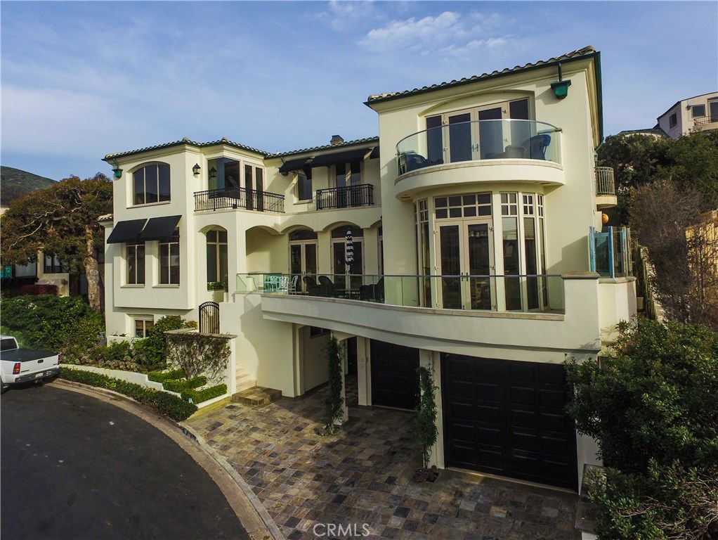 10 Emerald Bay, Laguna Beach CA 92651 - photo 1