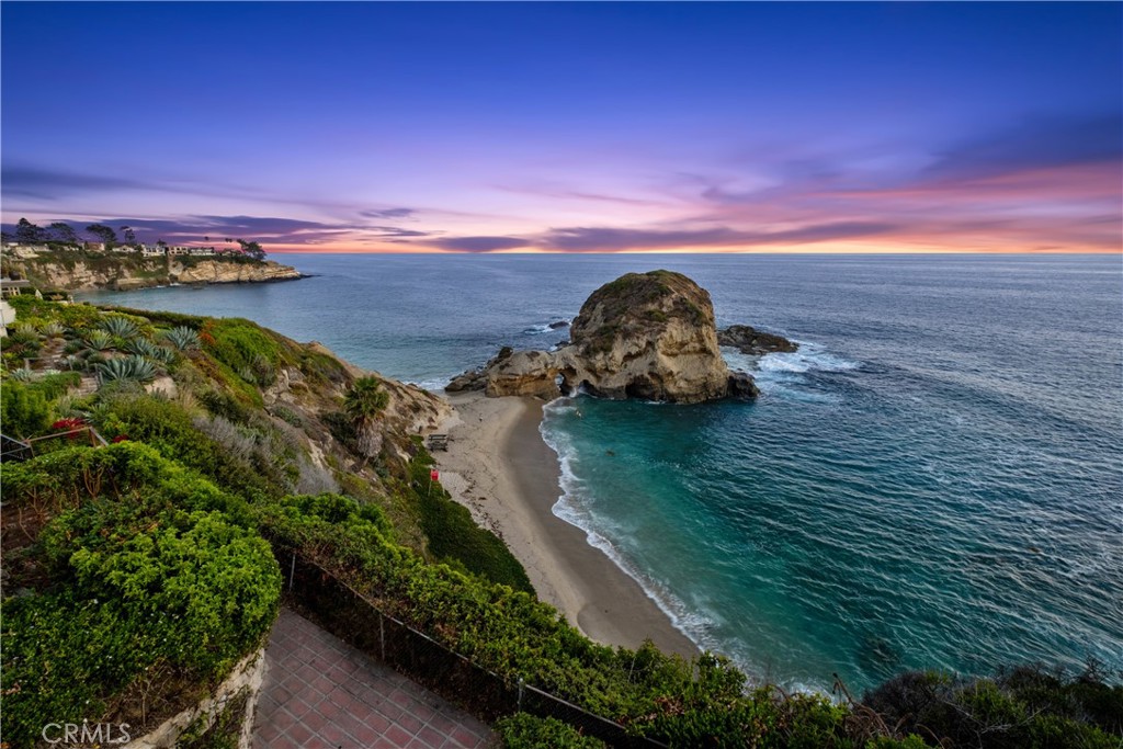 10 S La Senda, Laguna Beach CA 92651 - photo 4