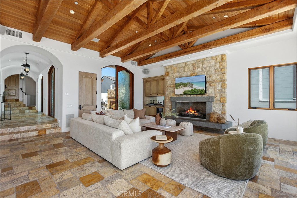 10 S La Senda, Laguna Beach CA 92651 - photo 14