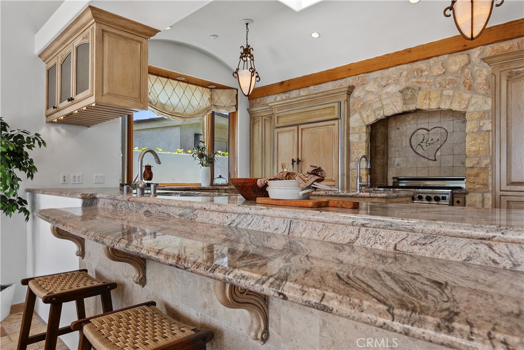 10 S La Senda, Laguna Beach CA 92651 - photo 21