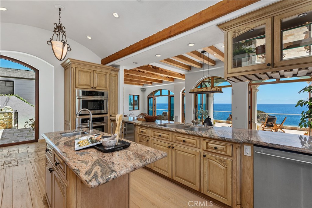 10 S La Senda, Laguna Beach CA 92651 - photo 23