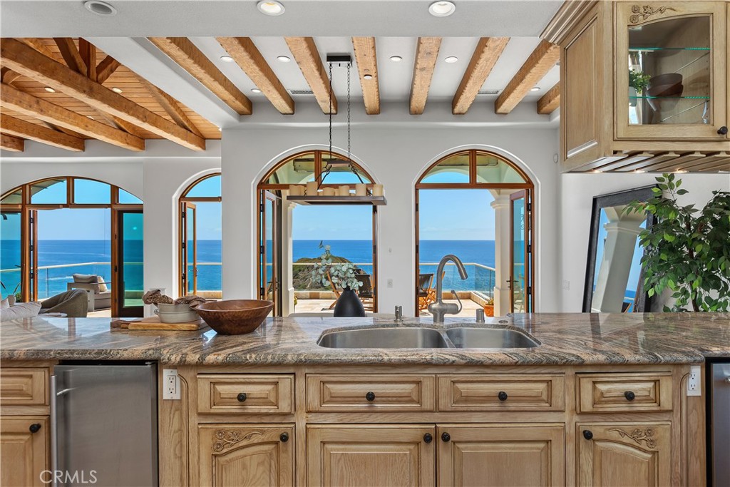10 S La Senda, Laguna Beach CA 92651 - photo 25