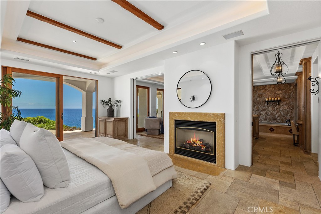 10 S La Senda, Laguna Beach CA 92651 - photo 38