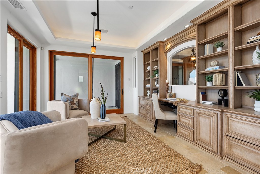 10 S La Senda, Laguna Beach CA 92651 - photo 40
