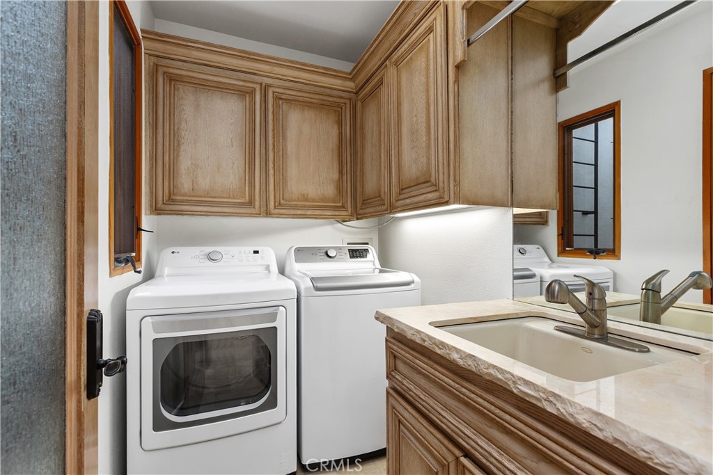 10 S La Senda, Laguna Beach CA 92651 - photo 48