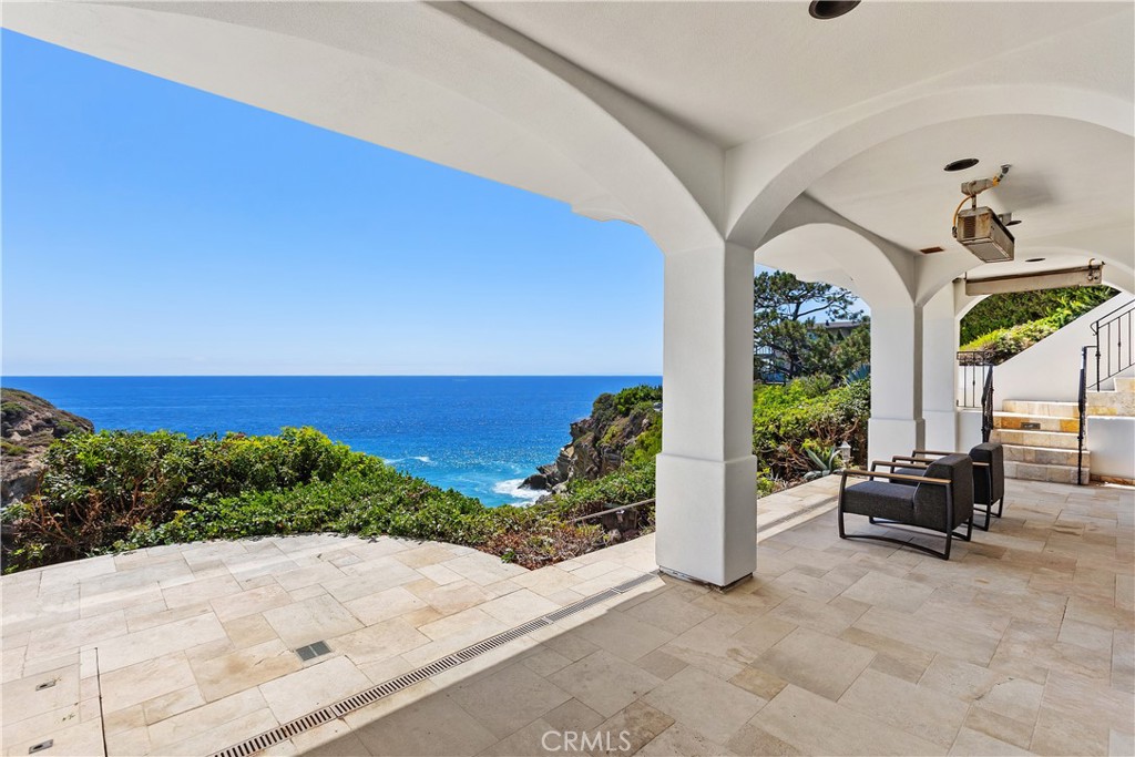 10 S La Senda, Laguna Beach CA 92651 - photo 51