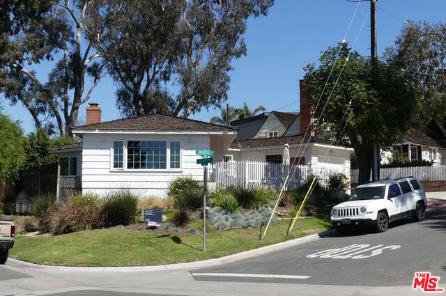 100 CHIQUITA Street, Laguna Beach CA 92651 - photo 1
