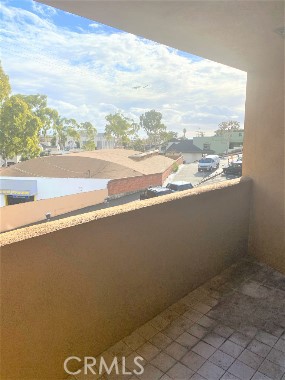 100 Cliff Drive 1, Laguna Beach CA 92651 - photo 2