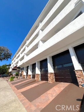 100 Cliff Drive 11, Laguna Beach CA 92651 - photo 21