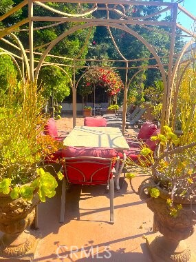 100 Cliff Drive 11, Laguna Beach CA 92651 - photo 32
