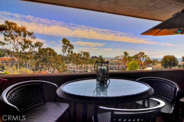 100 Cliff Drive 22, Laguna Beach CA 92651 - photo 1