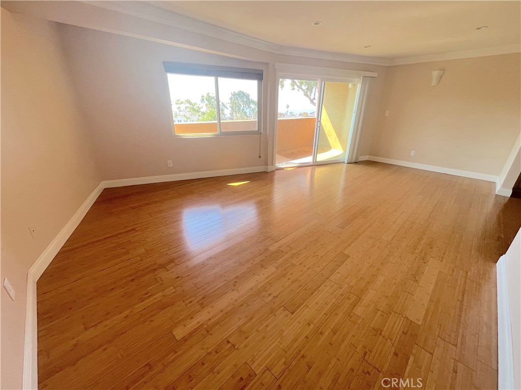100 Cliff Drive 24, Laguna Beach CA 92651 - photo 2