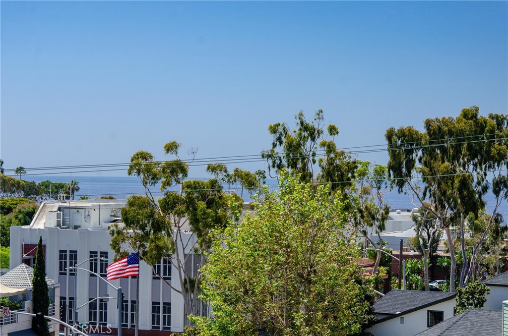 100 Cliff Drive 24, Laguna Beach CA 92651 - photo 11