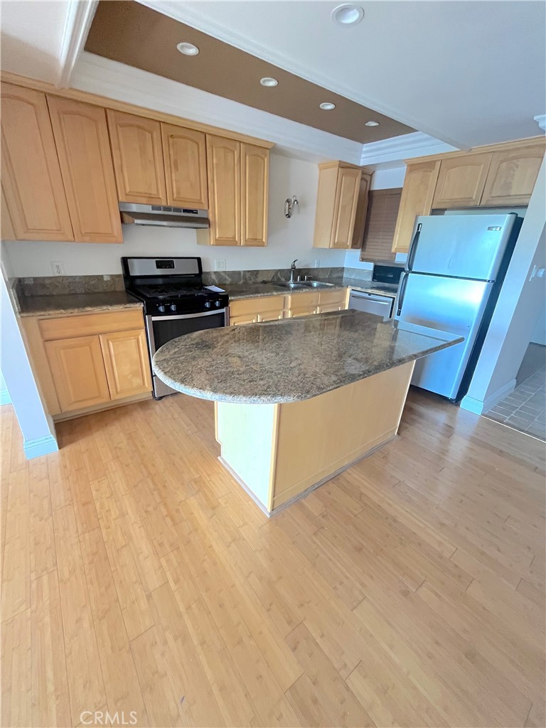 100 Cliff Drive 24, Laguna Beach CA 92651 - photo 14