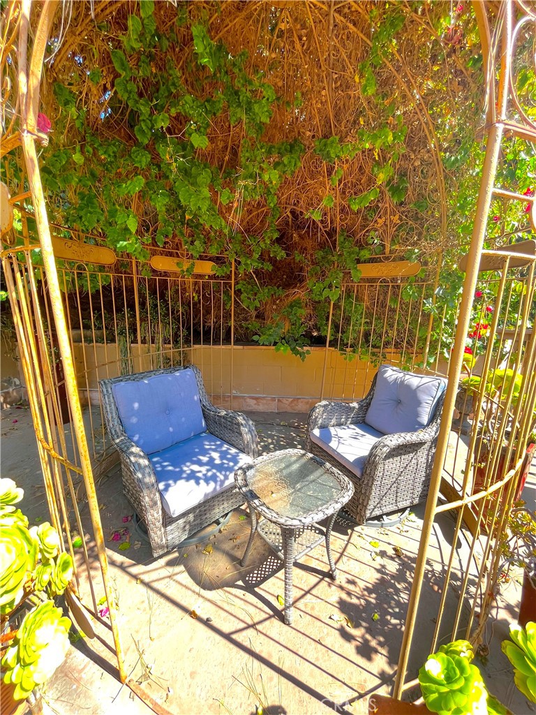 100 Cliff Drive 24, Laguna Beach CA 92651 - photo 34