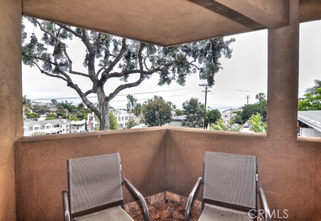 100 Cliff Drive 27, Laguna Beach CA 92651 - photo 1