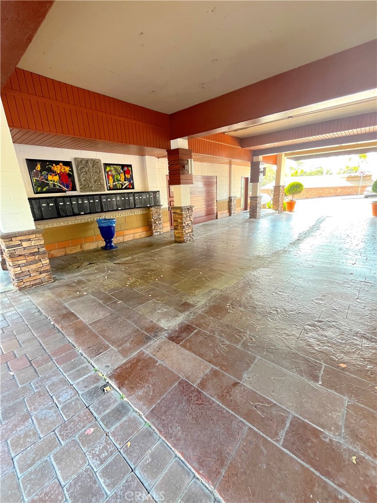 100 Cliff Drive 5, Laguna Beach CA 92651 - photo 40
